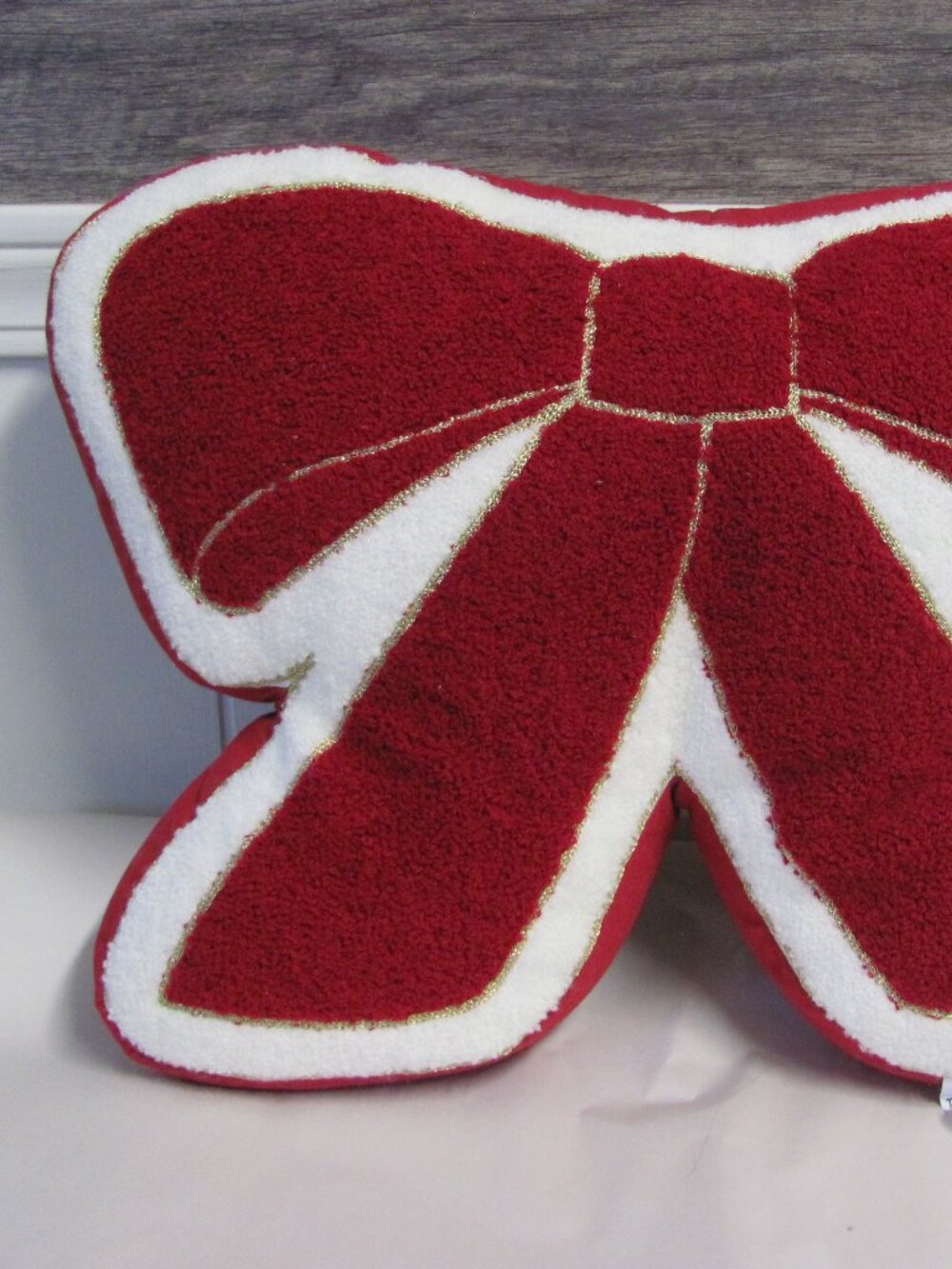 ST NICHOLAS SQUARE CHRISTMAS PILLOW NWT - Picture 2 of 6
